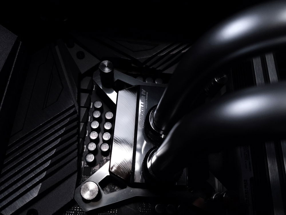 Gotta love Heatkiller blocks.