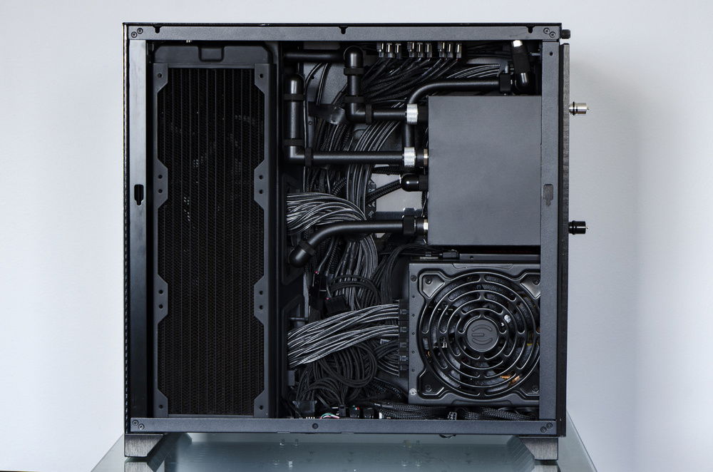 Best attempt at cable management. Only carbon cable are custom length, the rest is off the shelf. It's a neat mess.