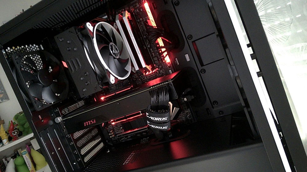 Case's wire management make it so clean and easy except for pluging connectors in the PSU with no room left for handworks. The other side of this force XD