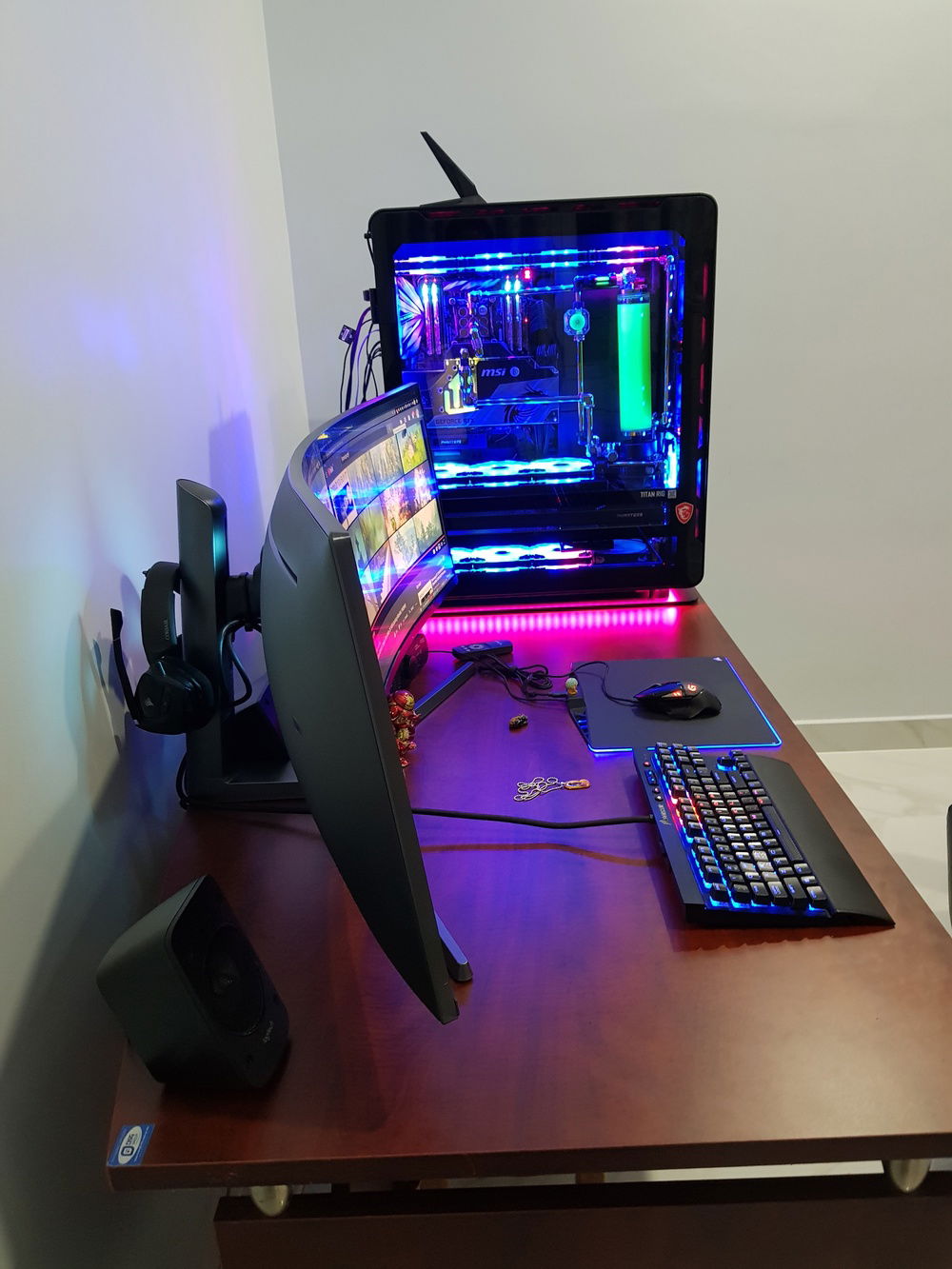 Mjhieu Amazing Pc Build at May 2019 » builds.gg