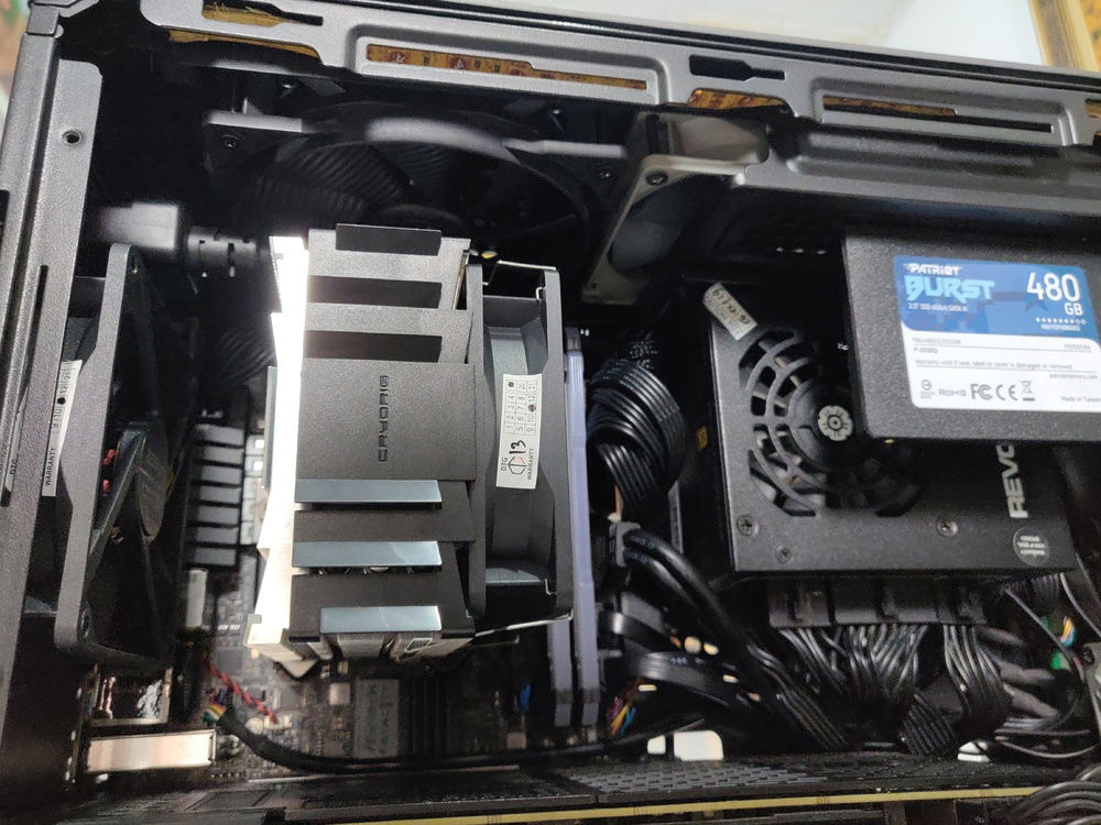 New cable management layout, PSU flipped