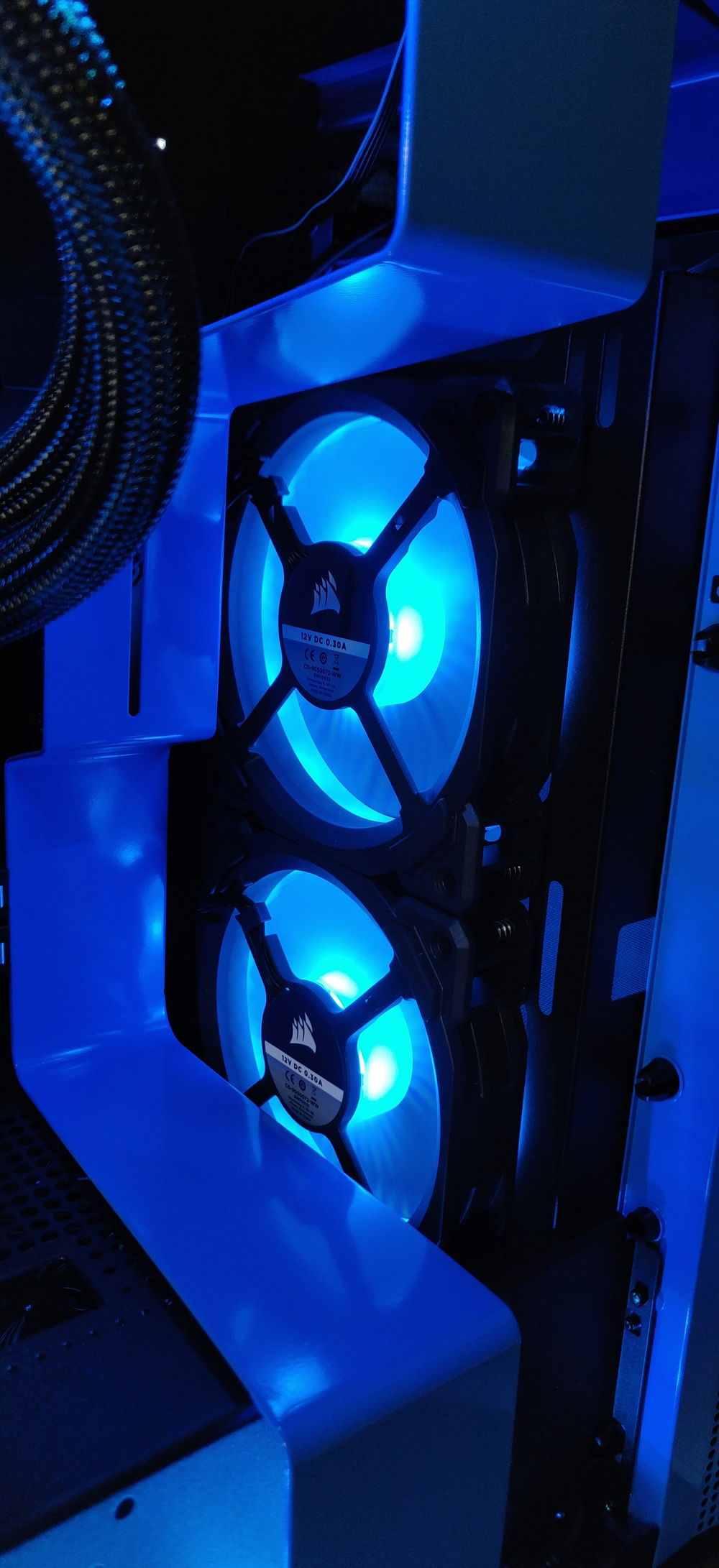 Front RGB Fans Corsair LL120 RGB