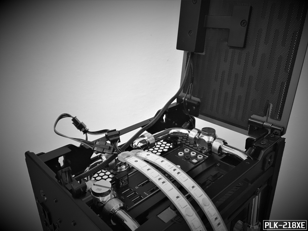 PLK-218XE - RGB Lighting 2