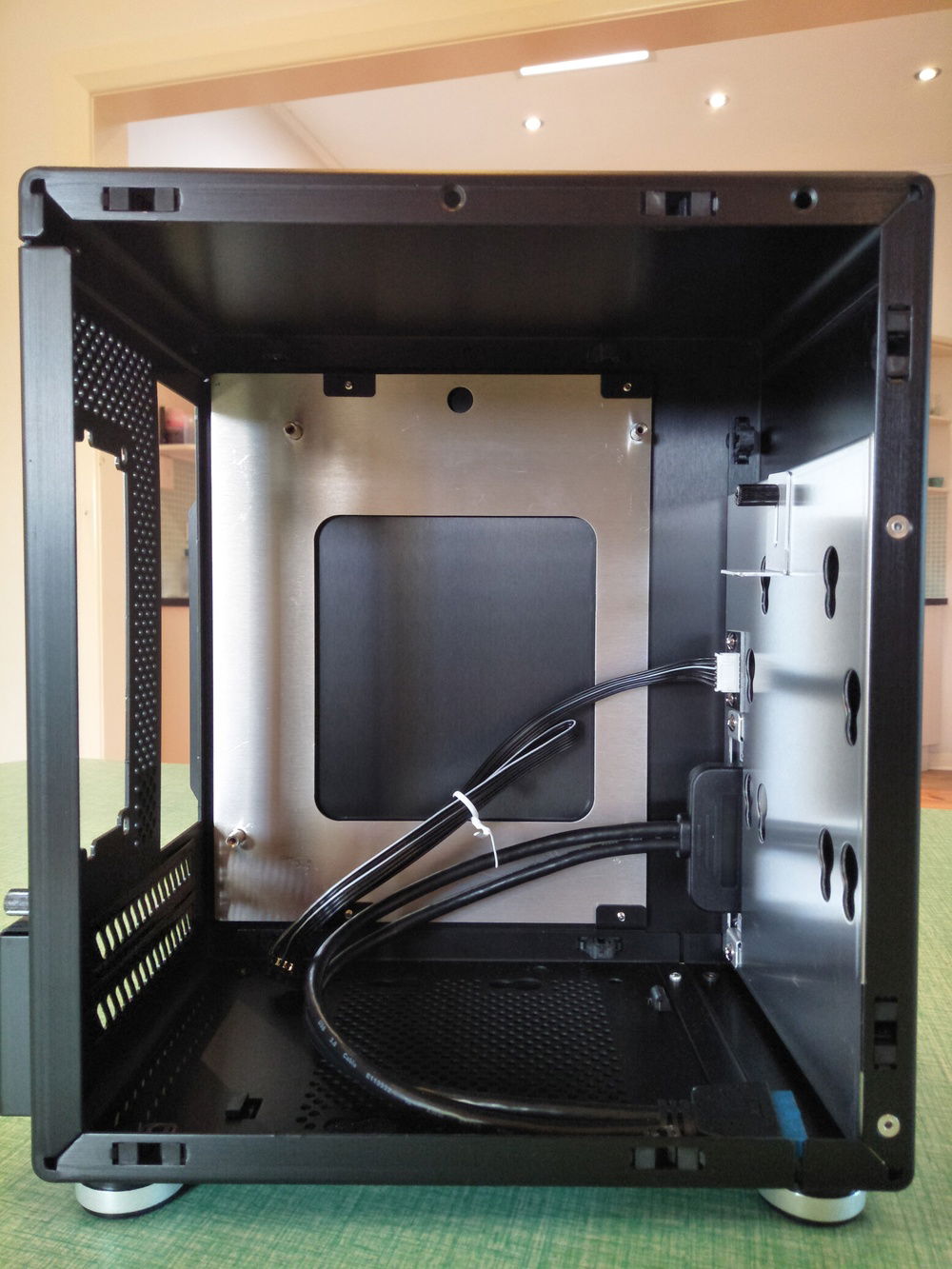 There's not much to the Q21 - it's a blank canvas