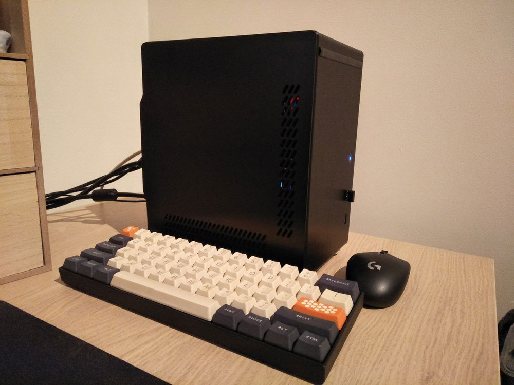 My new portable setup - G304/5 and KBP V60 w/ Cherry Clears