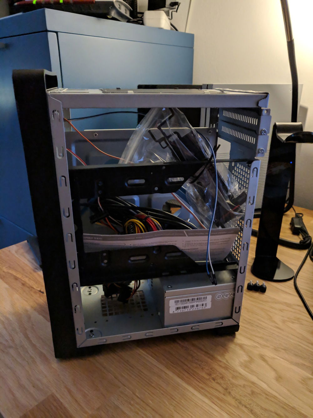 Unmodified case, later spray painted, 2.5" mounts dremeled out