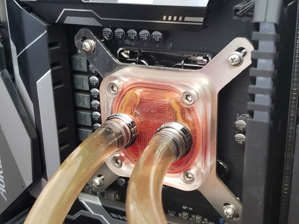 Although it's a less than suitable picture, it does show off the caked on Dye.