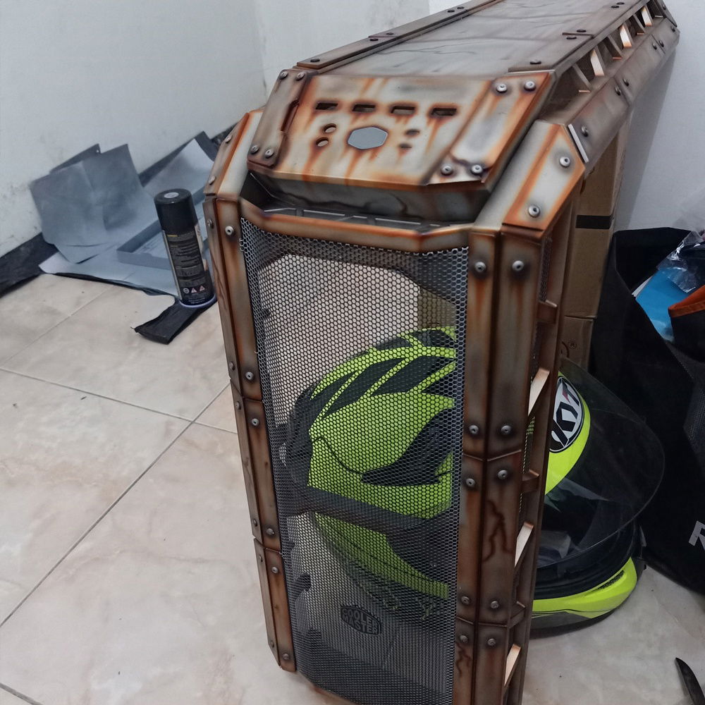 Create some rustic effect on the front and top panel.