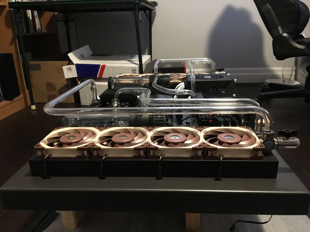 Side view - All the outer tube heights are equal, and the inner tube heights are equal.