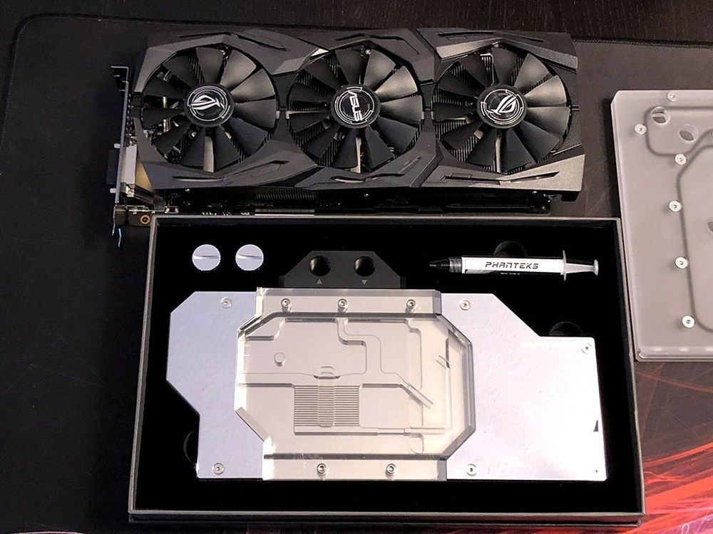 Installing the Phanteks waterblock on the STRIX 1080Ti. The block its self is ok, but given my experience with their support it may be the last Phanteks product I buy.