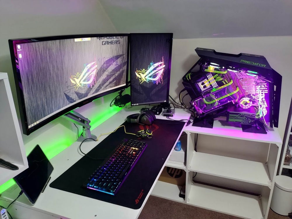 When green and purple when they are you'r fav. colours :P