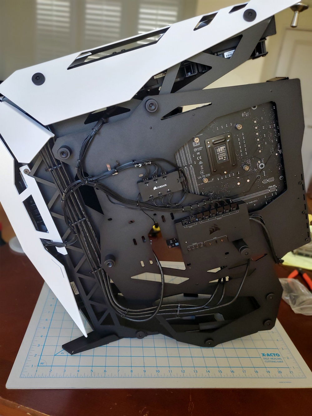 Cable management, pic .2