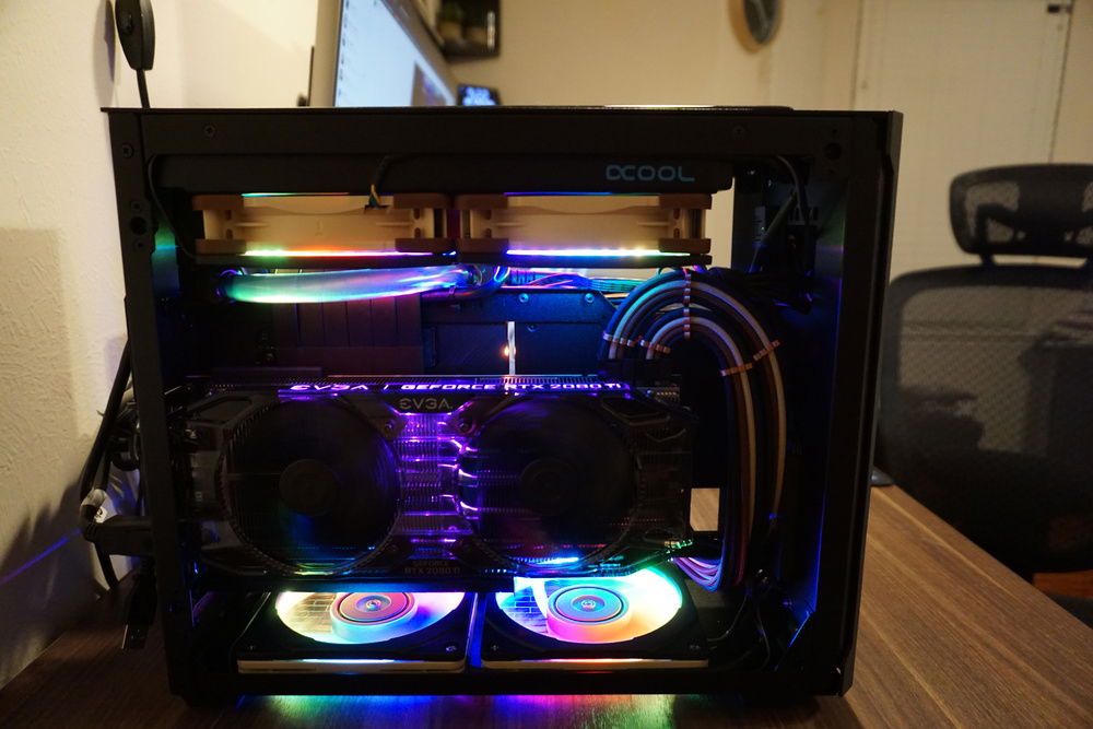 top and bottom are exhaust. GPU side panel is vented which acts as an intake.