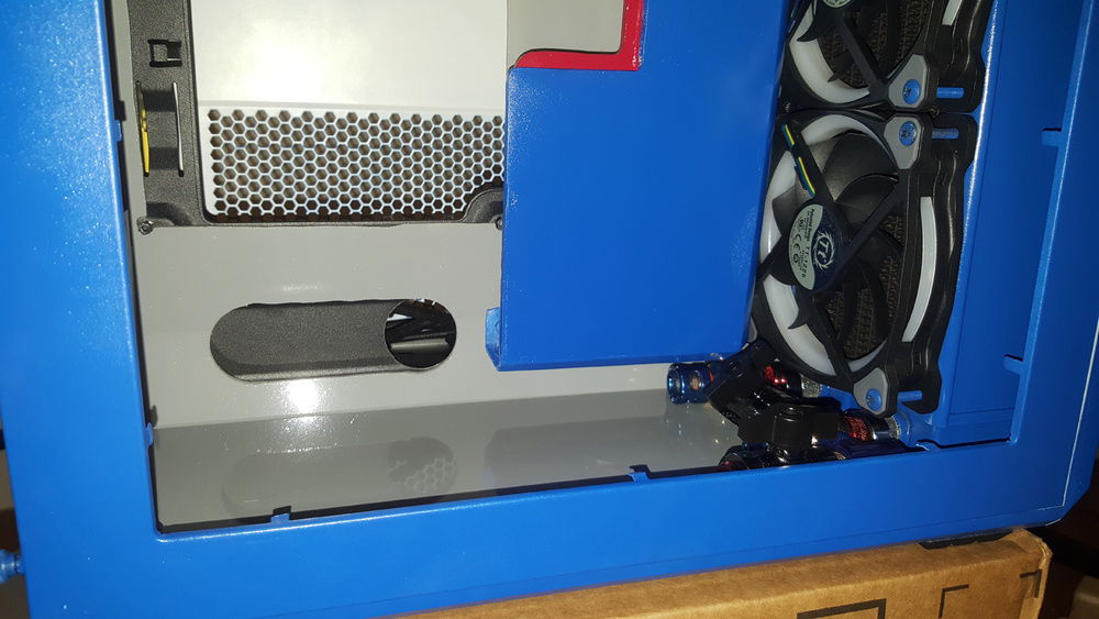 Look at that reflection on the gray paint. not bad for rattle can work.