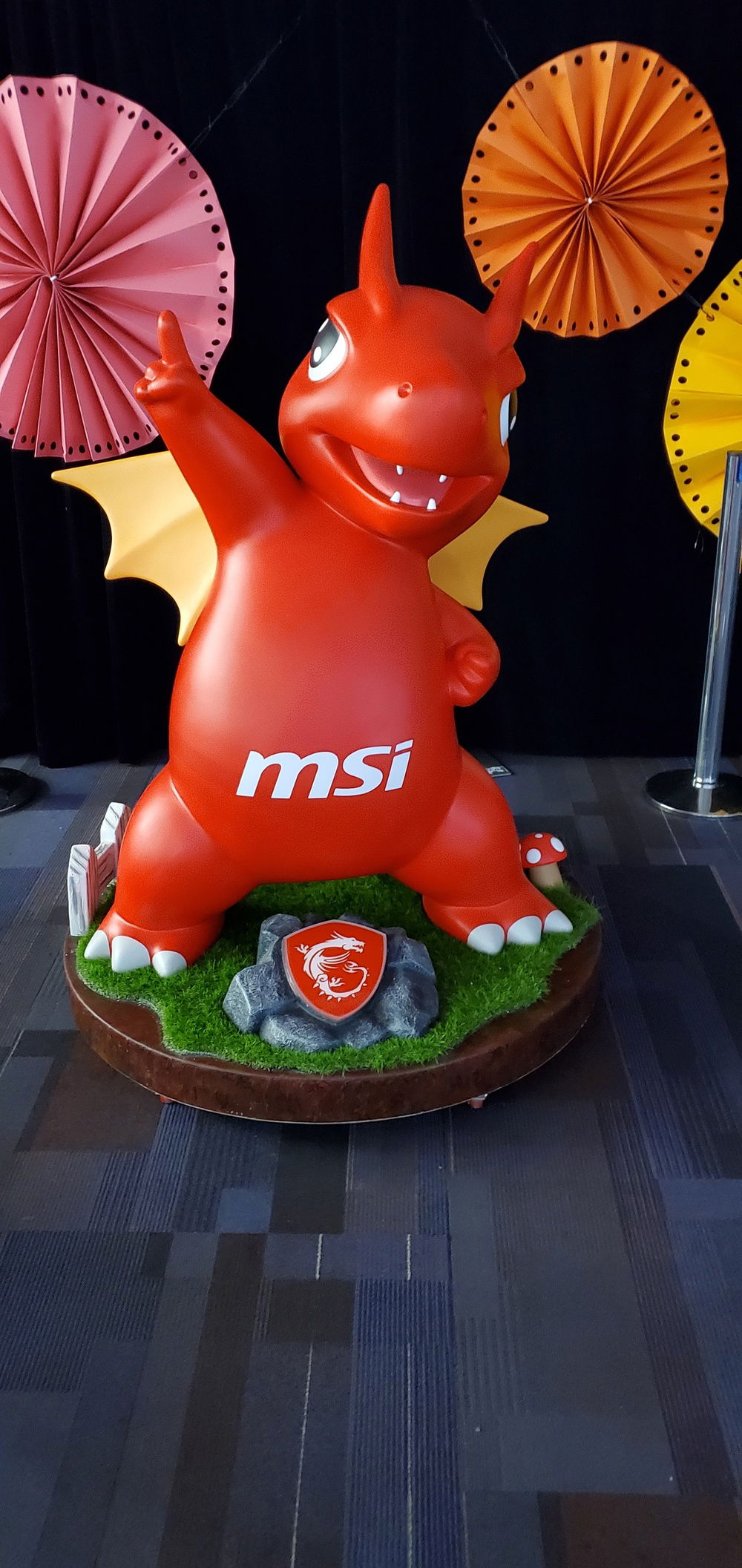 Bonus shot of LUCKY at LTX2019