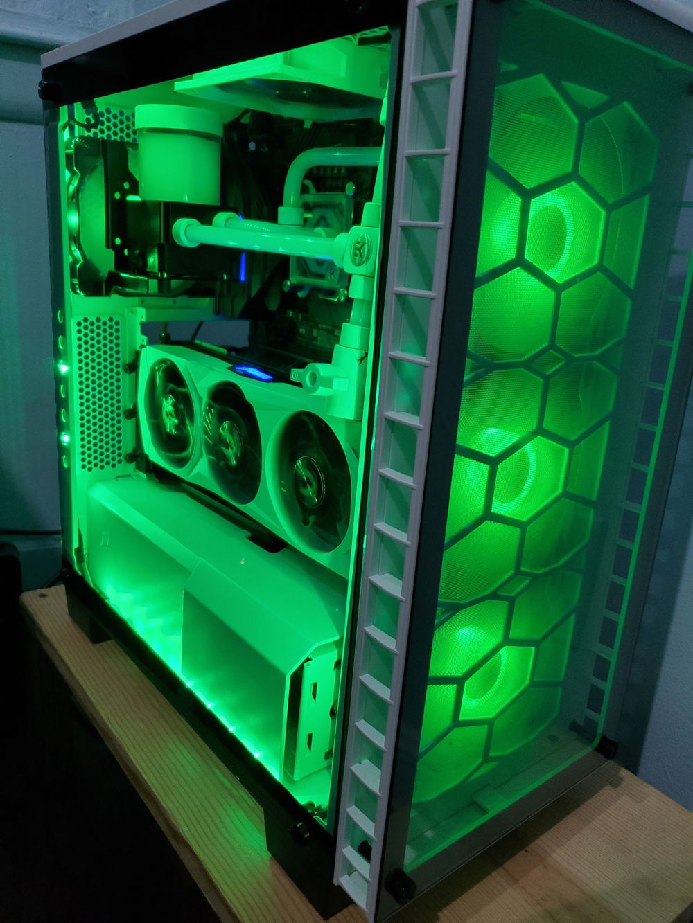 With the side glass installed