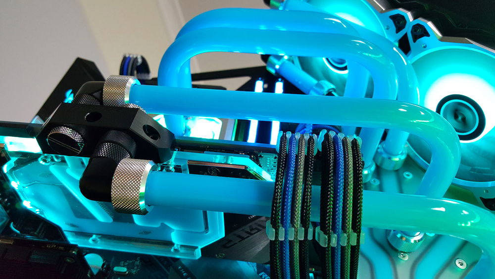 gpu block is from phanteks. been very impressed by all their blocks so far