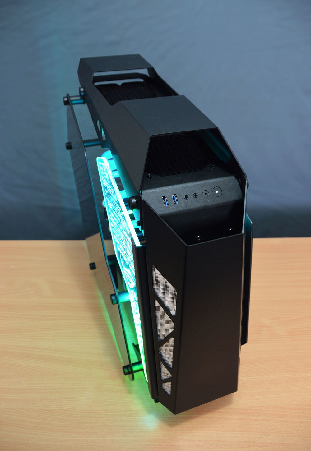 the front silver mesh is custom