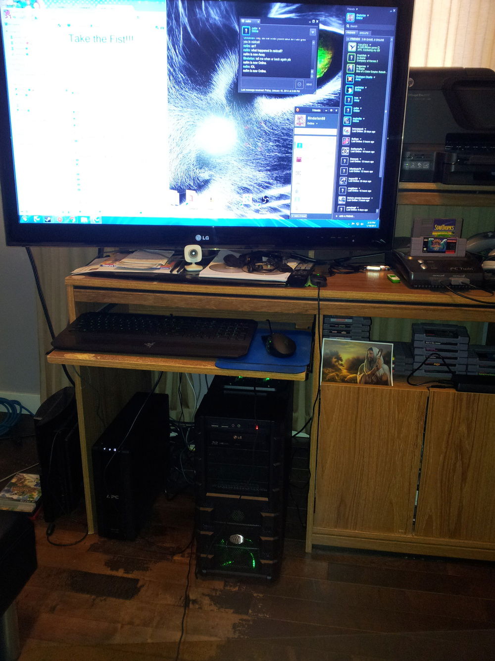 Wide shot. The board the mouse and keyboard sit on detaches and sits on my lap, I dont actually sit that close lol. The quote on screen isnt dirty btw, its a mechwarrior quote.