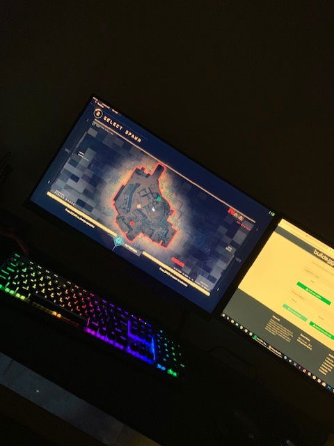 my setup. 1070, i5 7600k 240hz