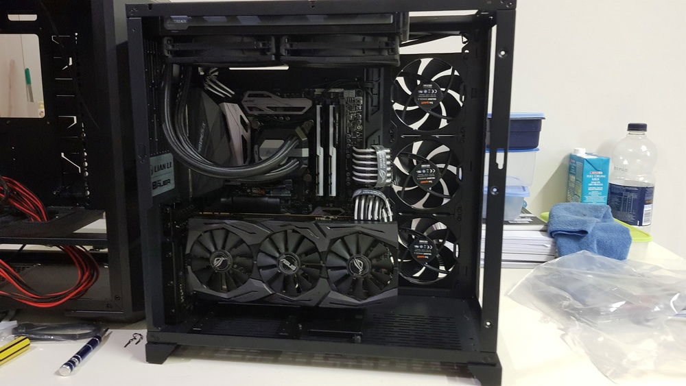 Initial setup, old case was a Cooler Master MasterCase 5 Pro.
