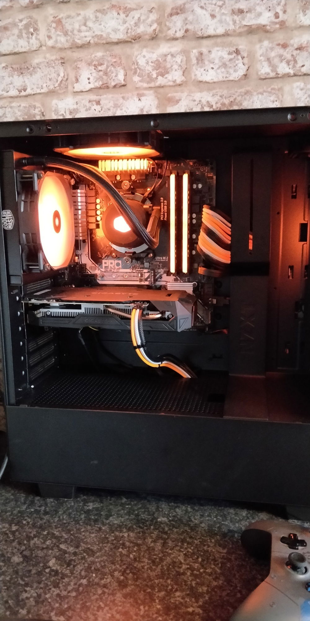 System On - That orange!