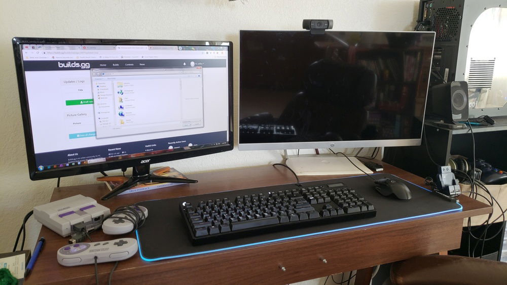 Monitor setup.
