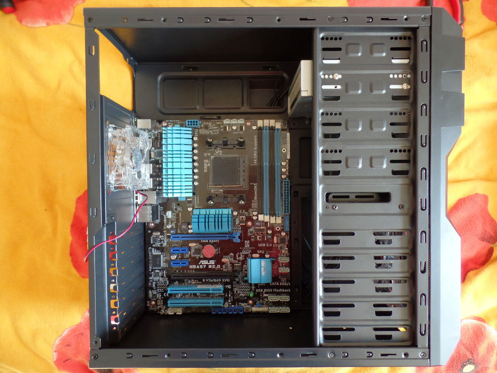 Einbau des Mainboards