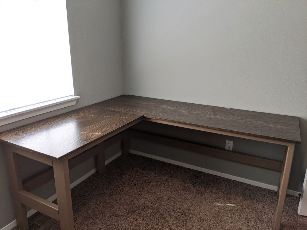 DIY desk. 2x4s and Plywood.