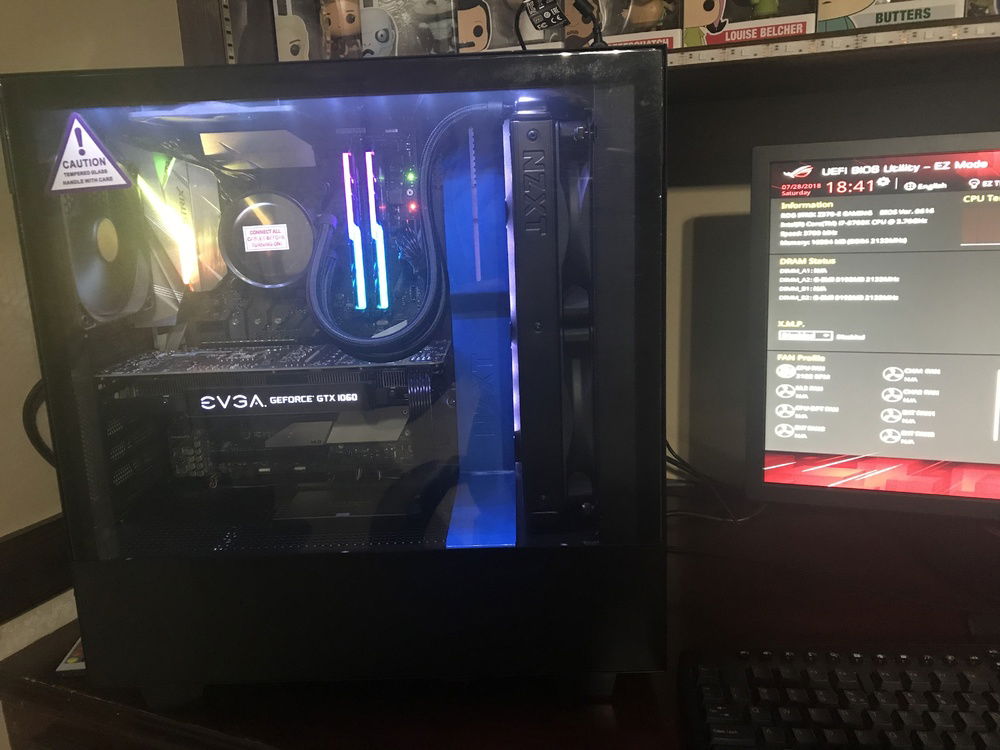 Well shes up and running with the stickers still on. Bout to hit that XMP profile load out.