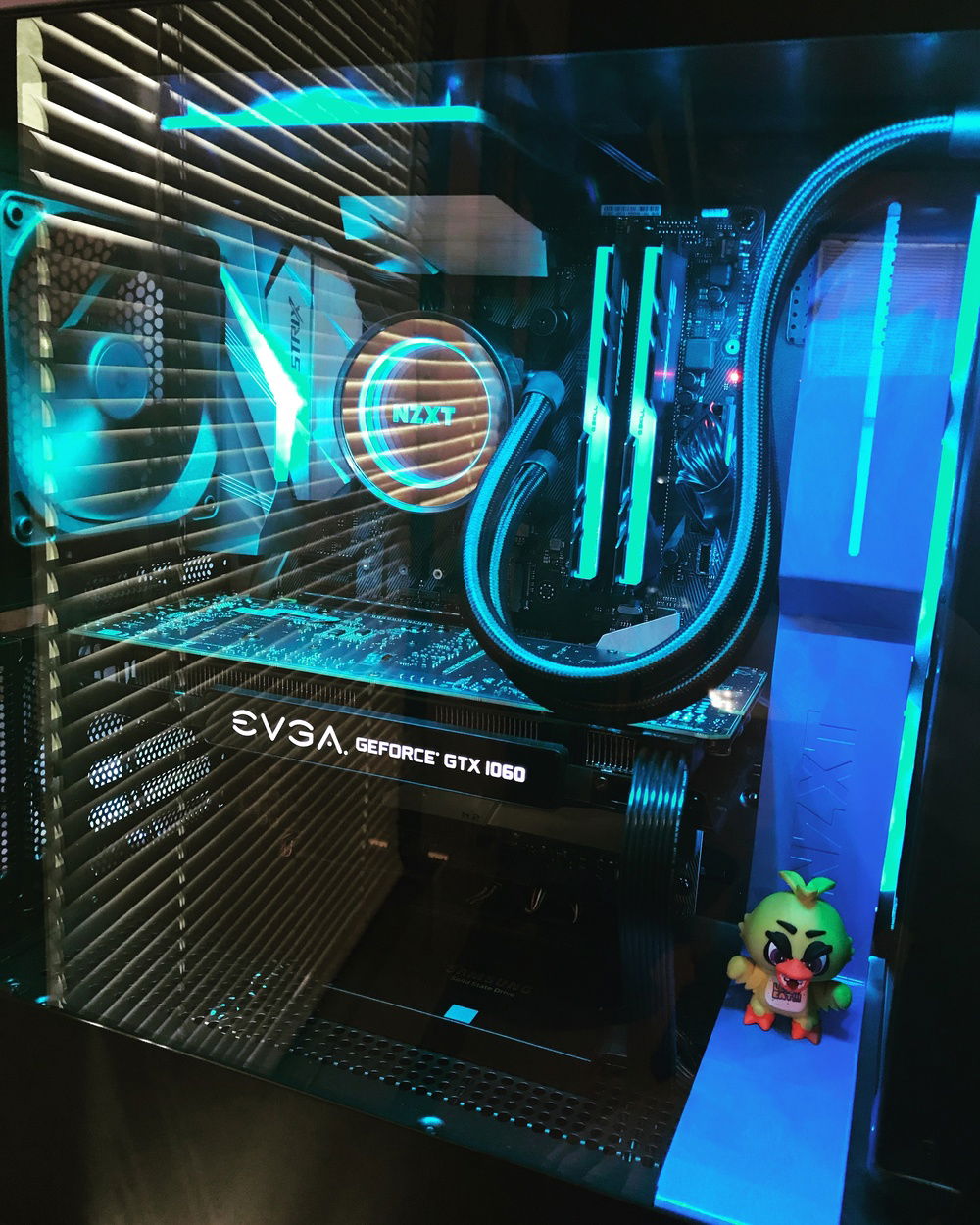 Tinkering with the lights in the Cam software and added a cool Duck ;)