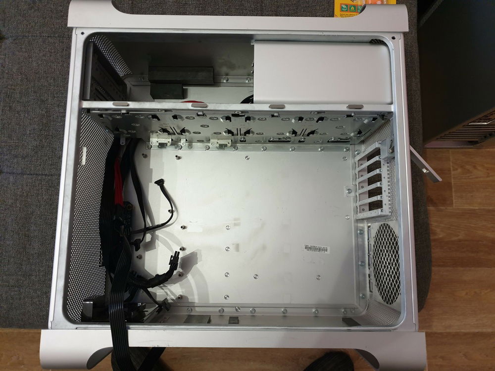 Only PSU +Cables installed