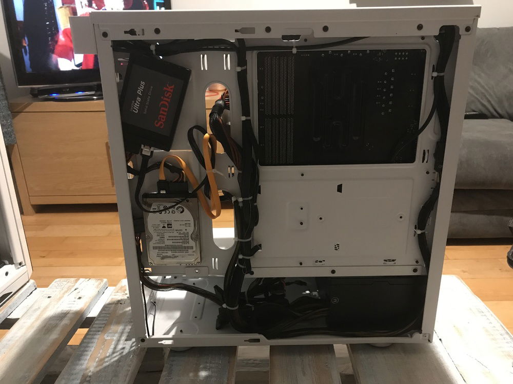 2 hours of cable management worth the time and zip ties