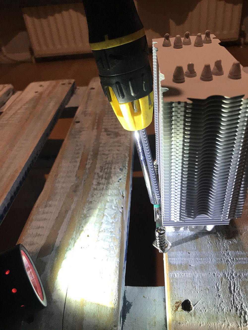 If you use a larger ratchet screw driver you won’t be able to sit straight on the screw unless you use extension pieces