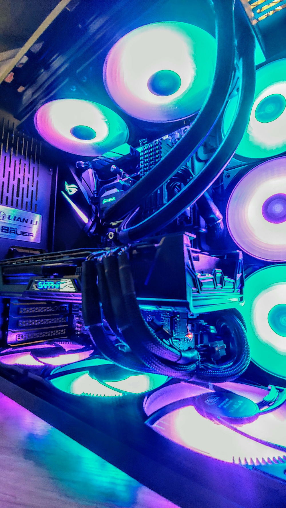 Without the glass on the LianLi PC 011.