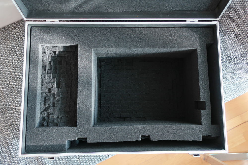 top foam for mouse and cables