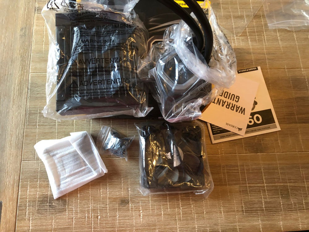 I chose the H60, because it would fit according to Dr. Zaber and is compatible to AM4 by default.