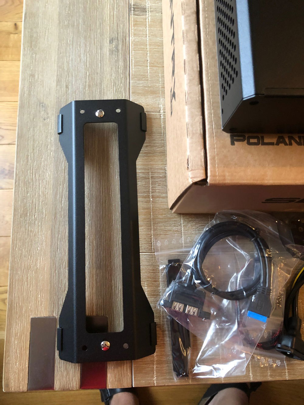 And last but not least the stand.