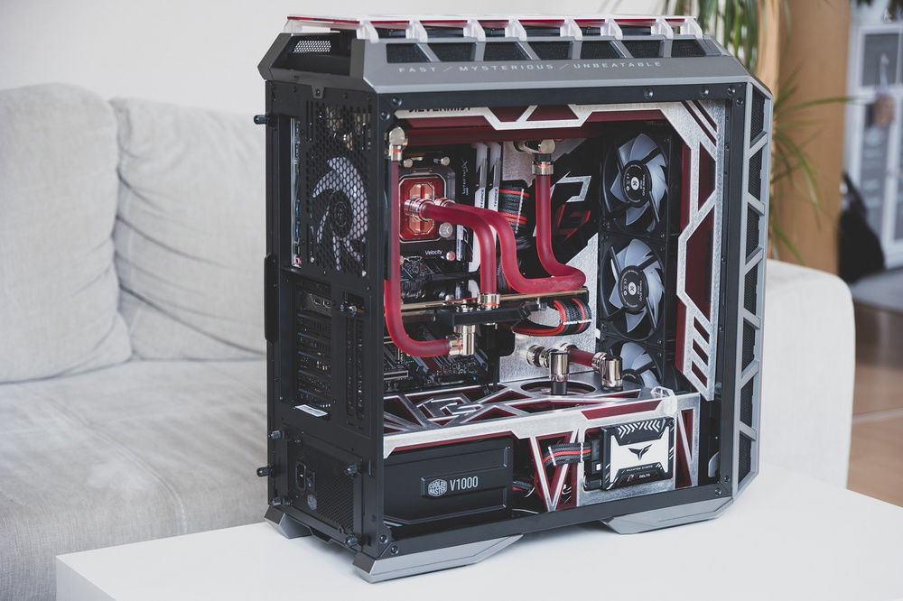 SILVERMIST // a Phantom Gaming Build » builds.gg