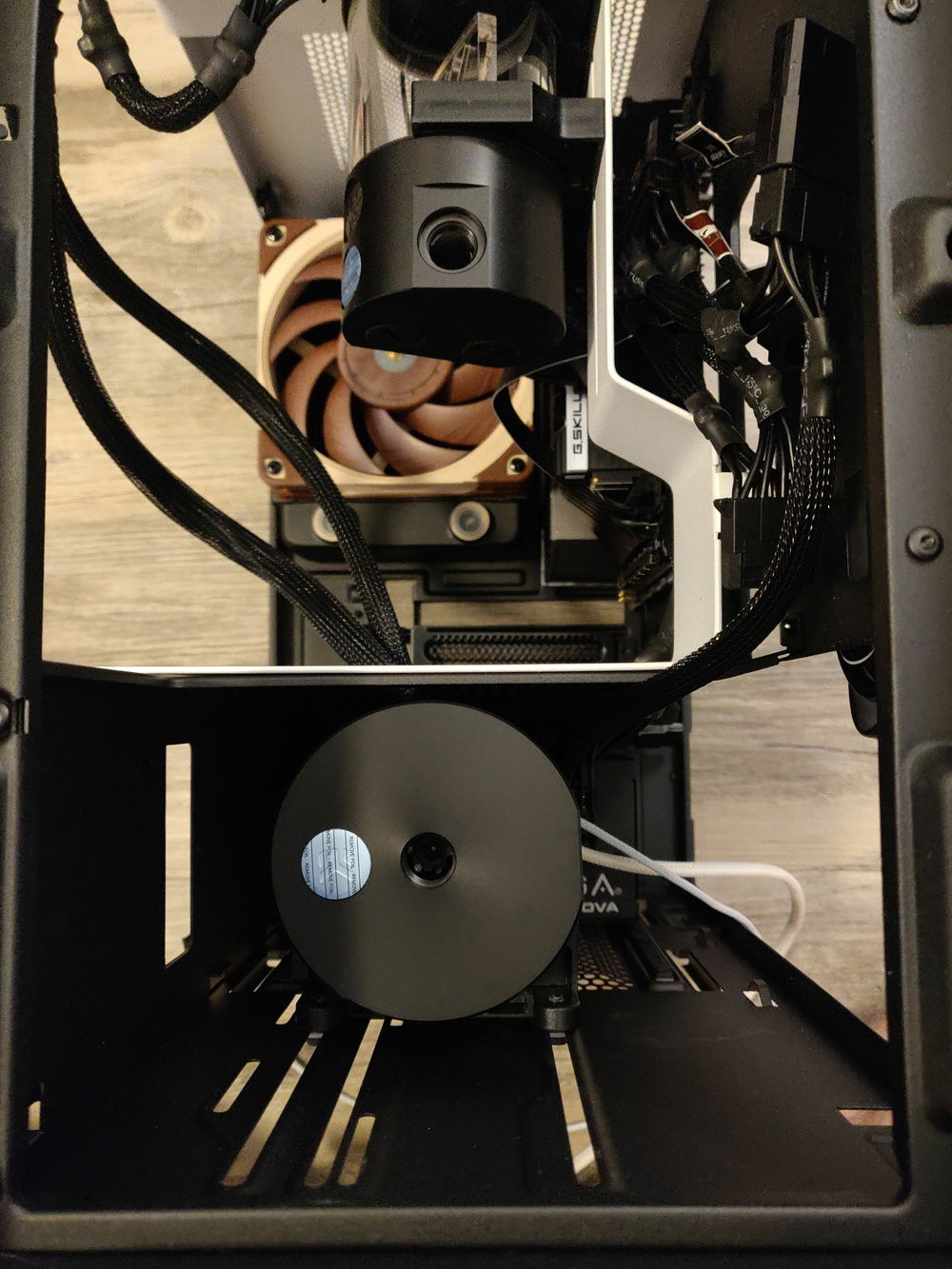 I installed the pump body into the bottom of the case.