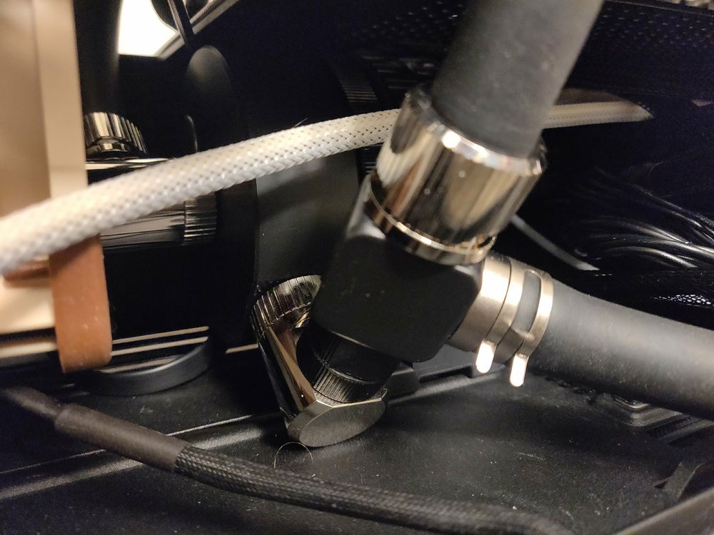 I connected the loop drain to the pump output using a T connector.