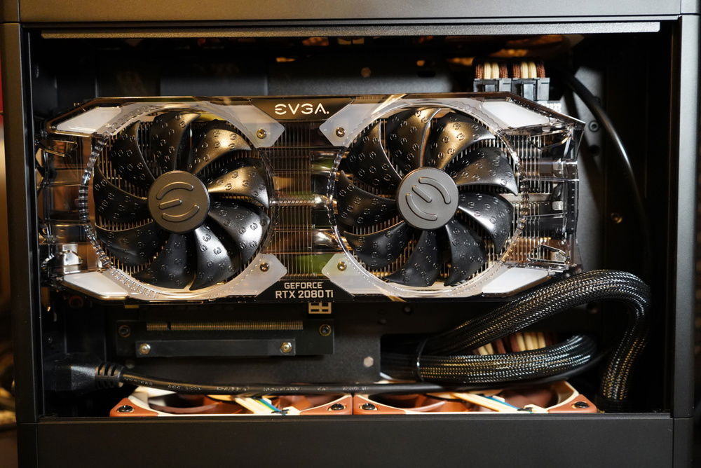 Original setup before the custom loop with a Fractal Design Celsius S24.