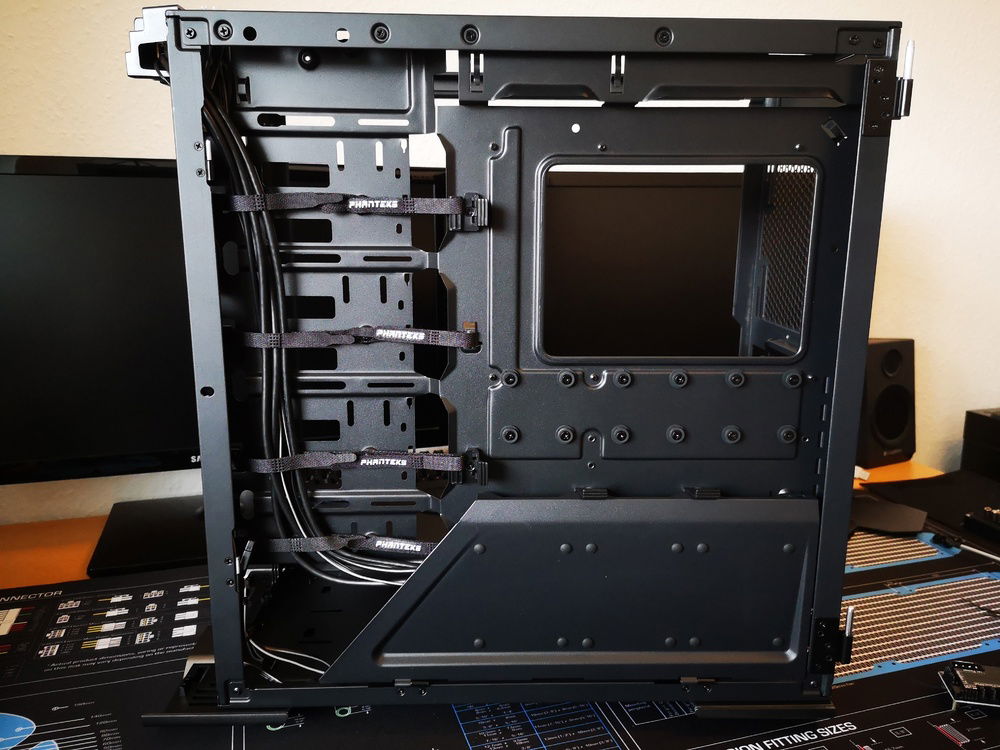 Phanteks Evolv X Case