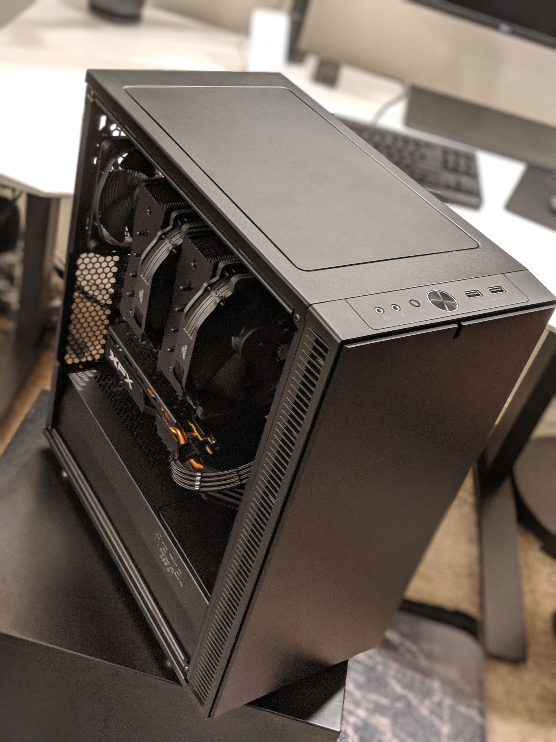 Silent AllBlack Fractal Design Define C » builds.gg