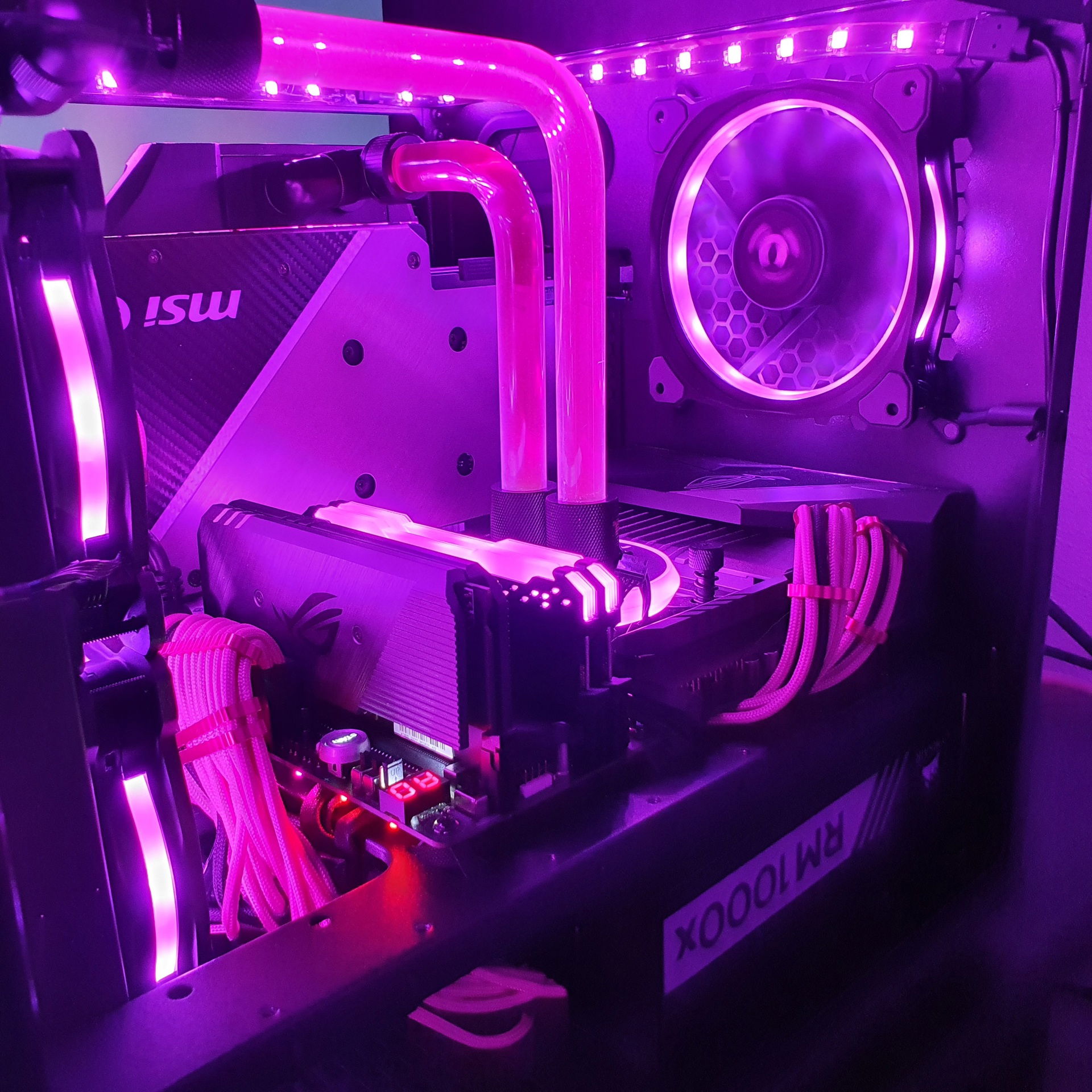 50-shades-of-pink-builds-gg