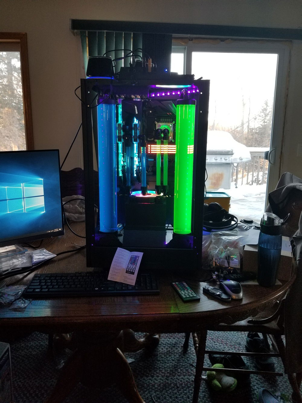 UV lighting installed.  Even washed out in daylight, that UV Green looks fantastic.  Though the UV Blue doesn't pop anywhere near as much as I thought it would.