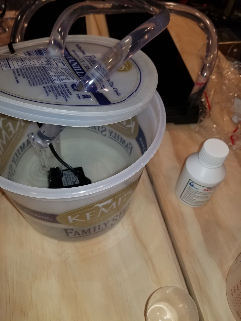 The camera didn't pick up just how blue the water turned.  So much crap cleaned out.