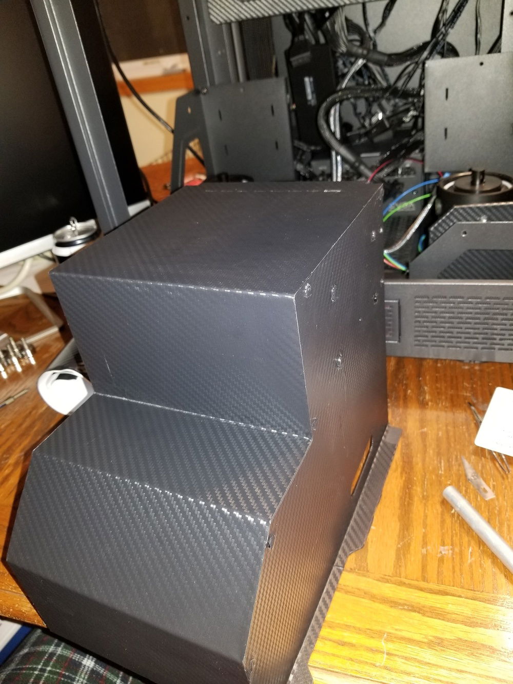 Pulled the hard drive mounts off the sides and the bay trays out of the front for wrapping.