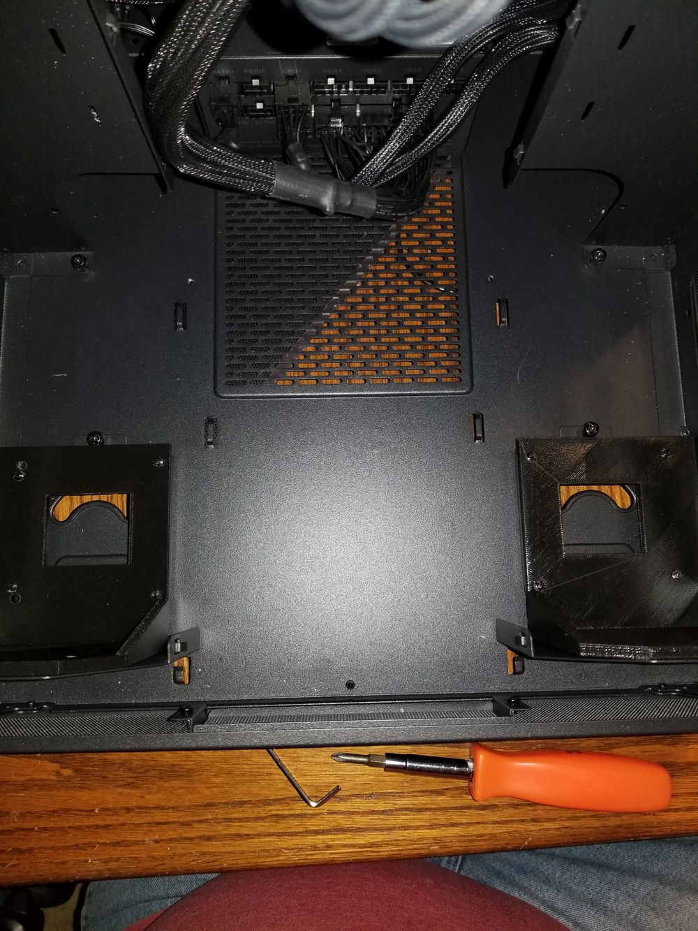 Both mounting blocks installed for a test fit.  Utilizing the stock mounts that came with the case that are configured for Thermaltake's Pacific line of pump/reservoirs.