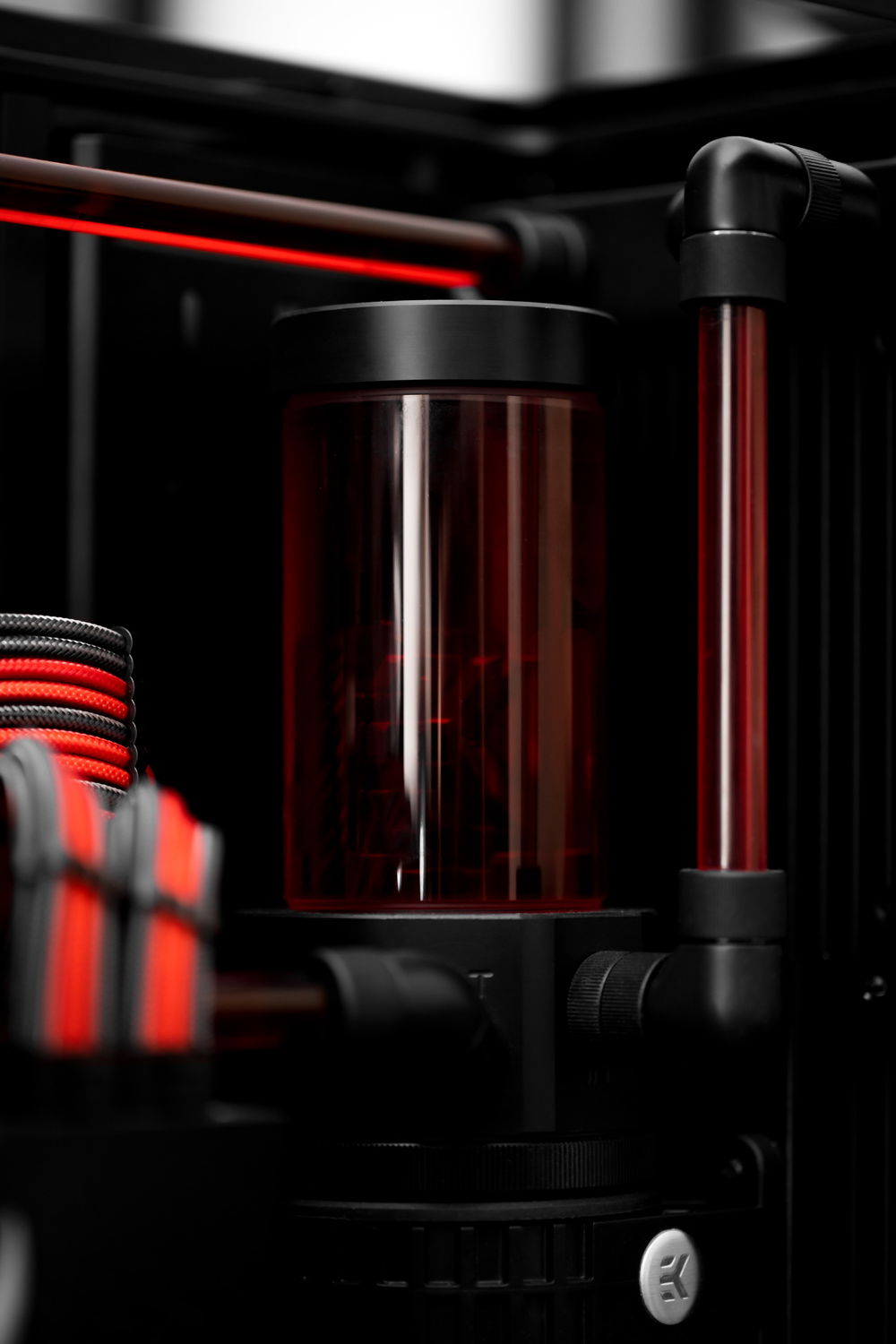 Whew... the XE 360 rad was THIRSTY! The PE rad took a day to bleed. This one took a week! No more bubbles now though!